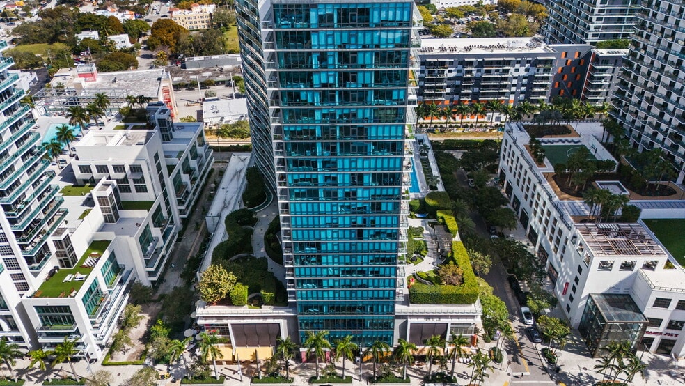 More Photos Of 125 NE 32nd St, Miami Apartments For Lease