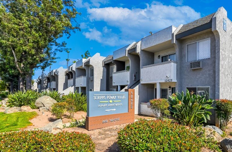 More Photos Of 12425 Oak Knoll Rd, Poway Apartments For Sale
