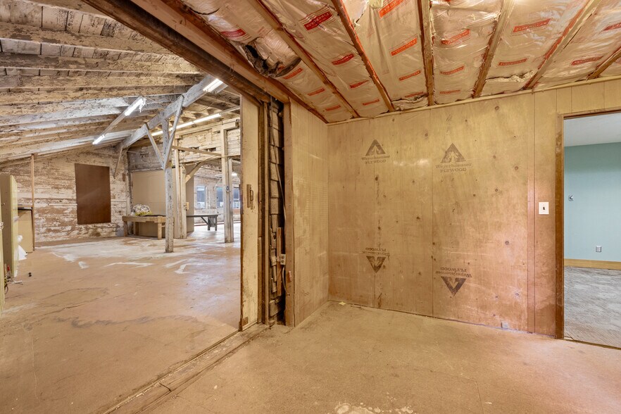 More Photos Of 1517 S Tacoma Way, Tacoma Warehouse For Sale