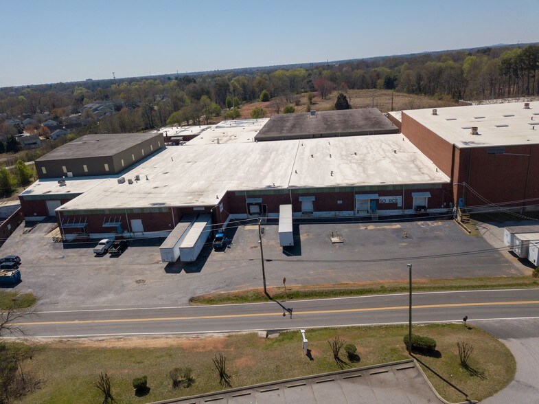 More Photos Of 712 Worley Rd, Greenville Warehouse For Sale
