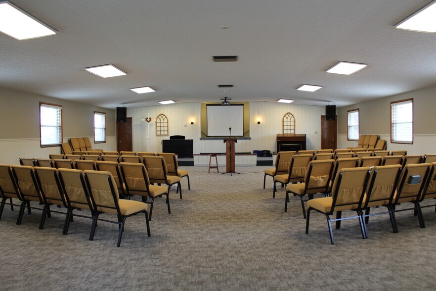 More Photos Of 1409 W Kirkwood Ave, Bloomington Religious Facility For Sale