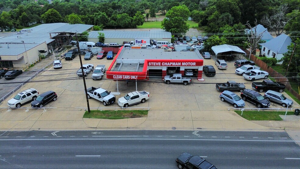 More Photos Of 4712 S Congress Ave, Austin Auto Dealership For Sale