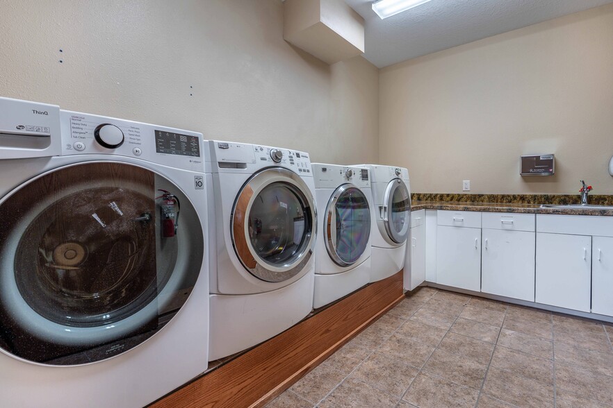 More Photos Of 394 Woodland Dr, Fergus Falls Assisted Living For Sale