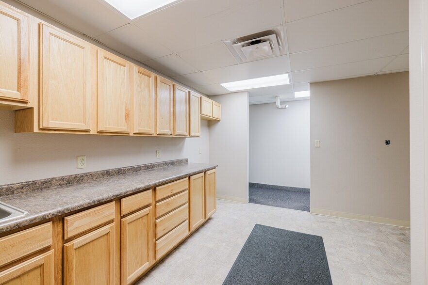 More Photos Of 1750 Manzanita Dr, Elko Office Residential For Sale