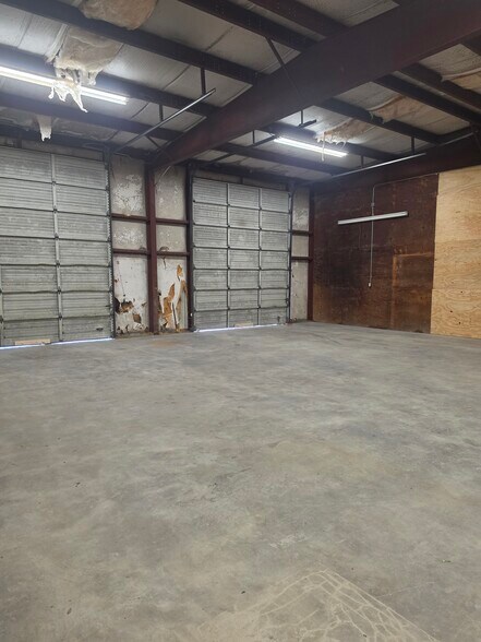 More Photos Of 5933 Carolina Beach rd, Wilmington Industrial For Lease