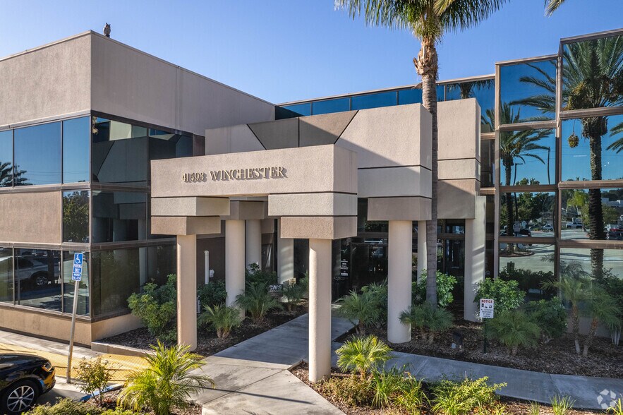 More Photos Of 27315 Jefferson Ave, Temecula Unknown For Lease