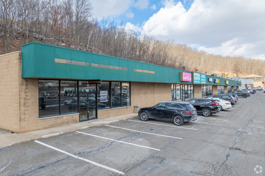 More Photos Of 600 BLK Scranton Carbondale Hwy, Archbald Unknown For Lease