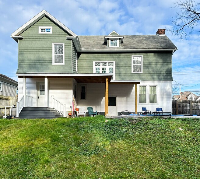 More Photos Of 2505 Genesee St, Utica Medical For Sale