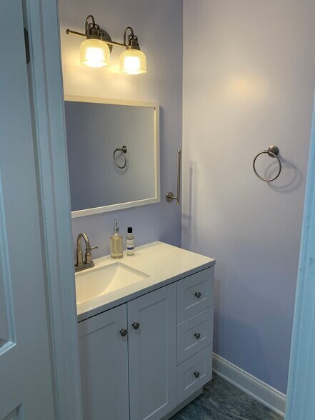 More Photos Of 129 W Patrick St, Frederick Office Residential For Lease