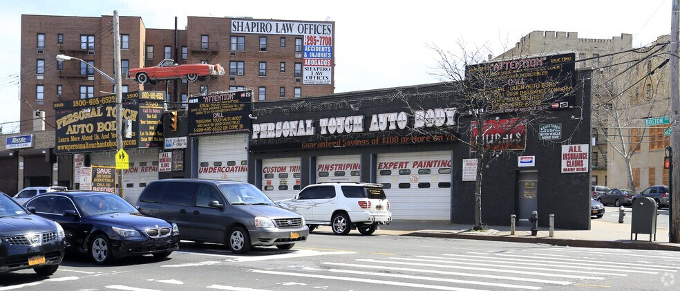 Primary Photo Of 2500 Boston Rd, Bronx Warehouse For Lease