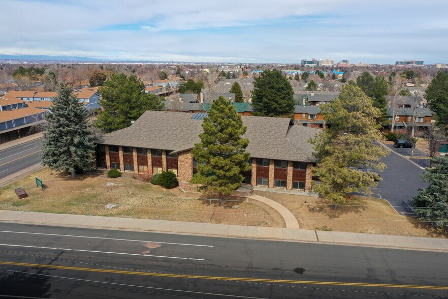 More Photos Of 12101 E 2nd Ave, Aurora Medical For Lease