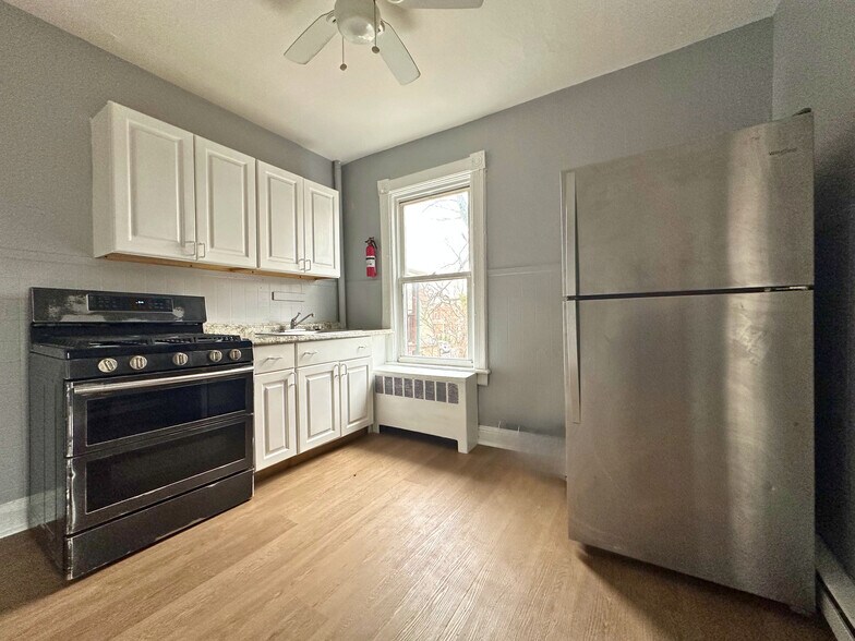 More Photos Of 72 1/2 Henry Ave, Newburgh Apartments For Sale