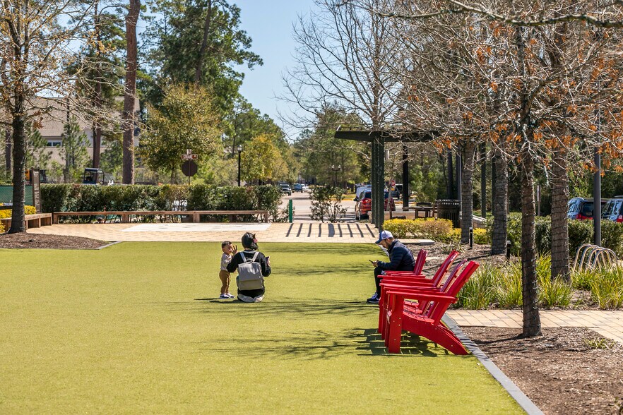 More Photos Of Creekside Forest Dr, Tomball Unknown For Lease