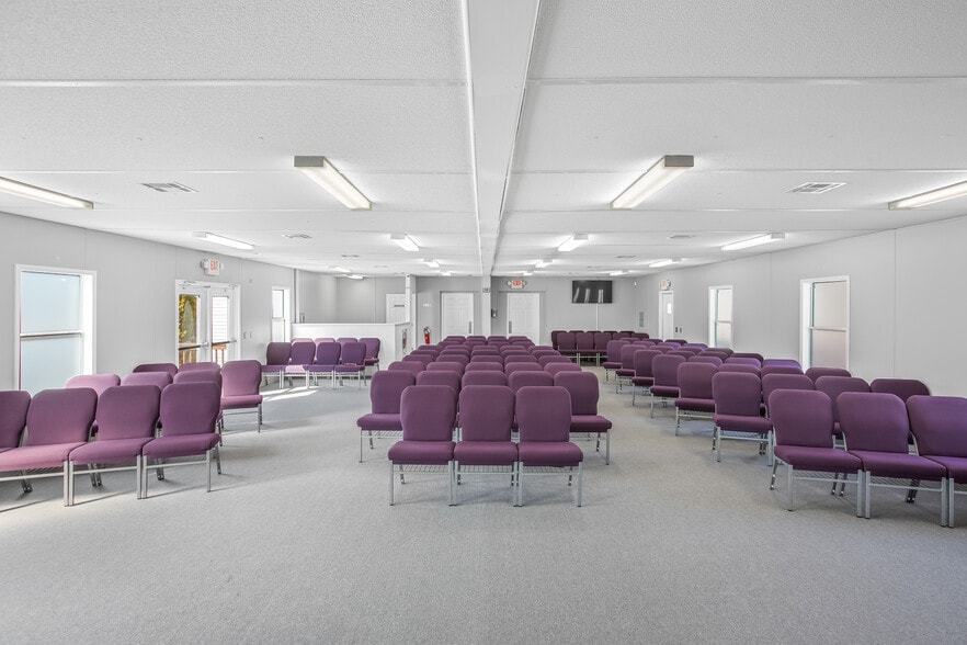 More Photos Of 1255 Mountainview Rd, King Religious Facility For Sale