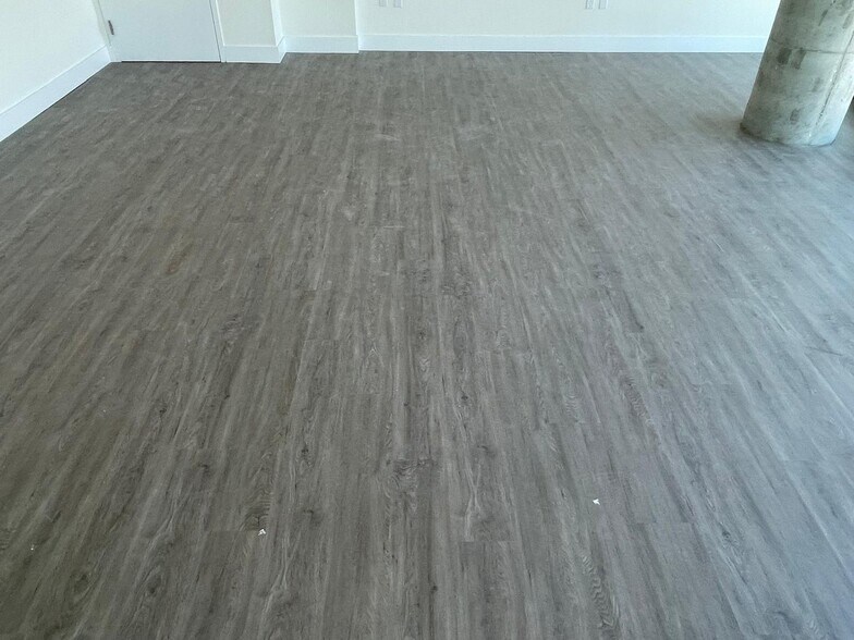 More Photos Of 21290 Biscayne, Aventura Office For Lease