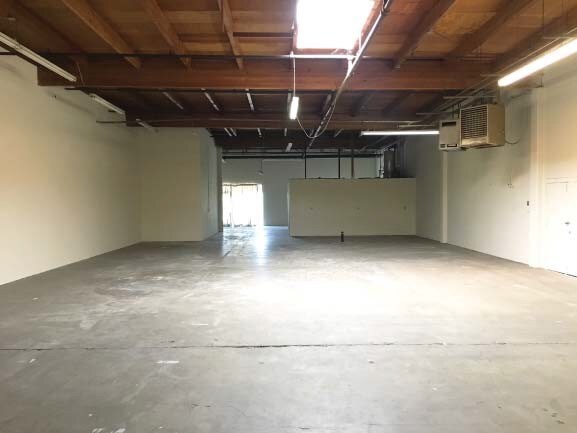 More Photos Of 104 Constitution Dr, Menlo Park Manufacturing For Lease