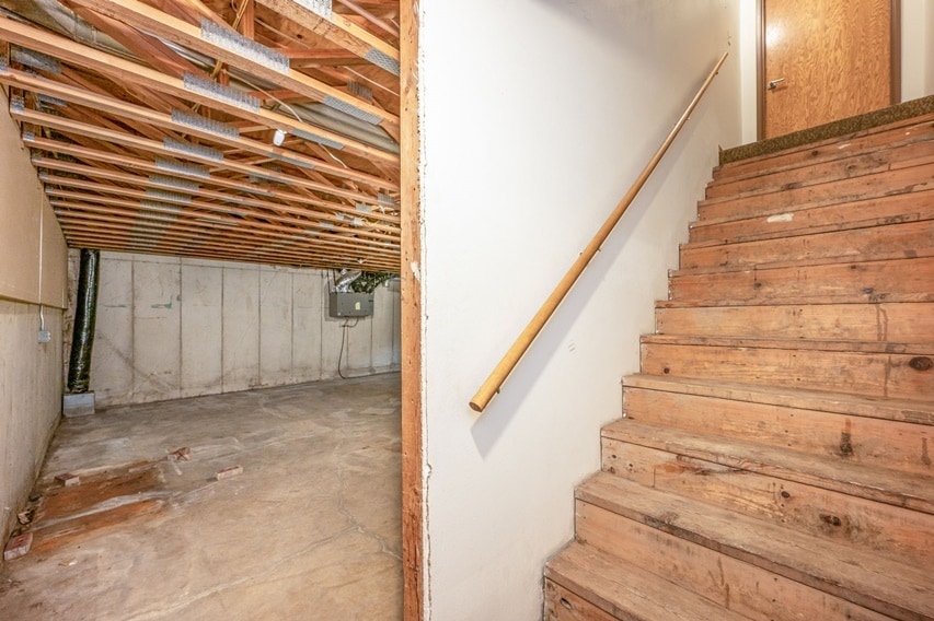 More Photos Of 311 S Nicollet St, Blue Earth Healthcare For Sale