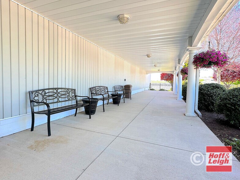 More Photos Of 1200 Main St, Lakemore Lodge Meeting Hall For Lease