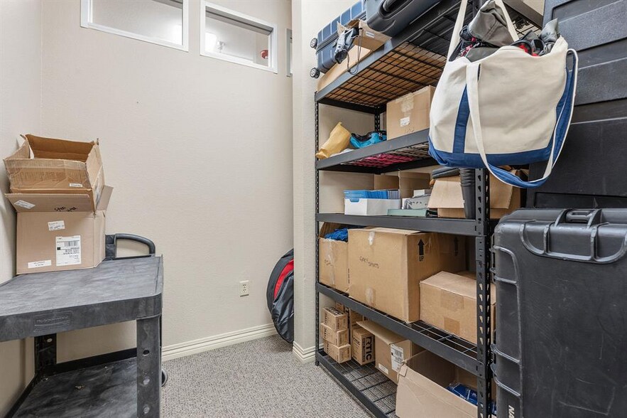 More Photos Of 5900 Southwest Pky, Austin Medical For Sale