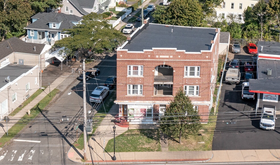 Primary Photo Of 1874 Barnum Ave, Stratford Apartments For Sale