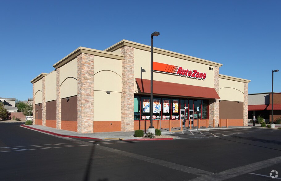 More Photos Of Boulder Hwy, Las Vegas Unknown For Lease