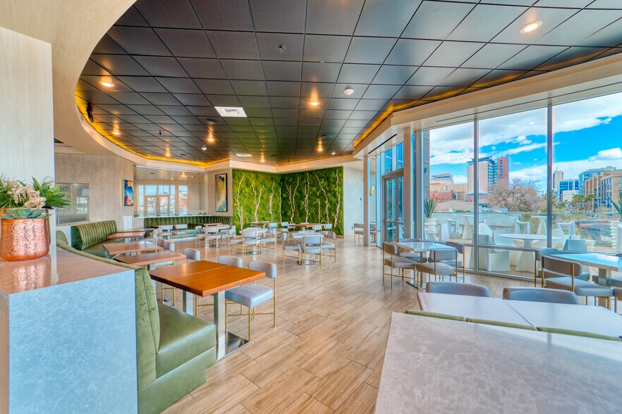 More Photos Of 814 S 3rd St, Las Vegas Restaurant For Lease