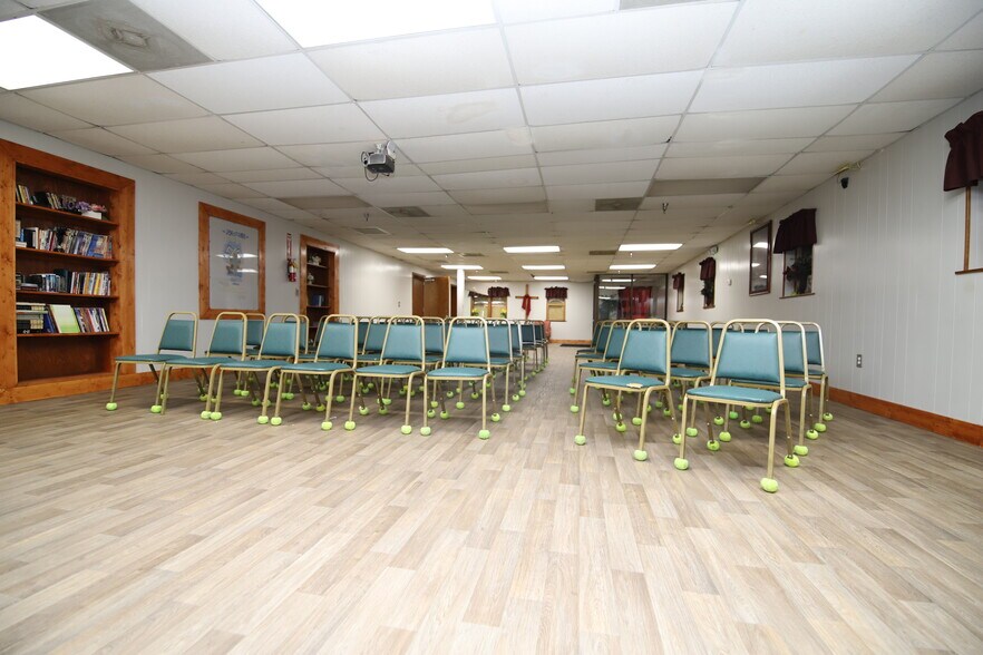 More Photos Of 504 E Depot St, Lagrange Lodge Meeting Hall For Sale