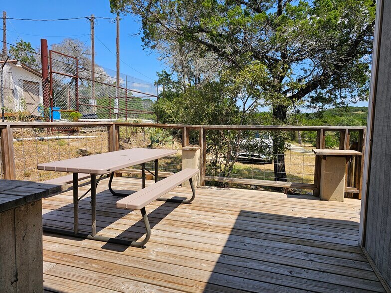 More Photos Of 560 Mountain Dr, Lakehills Specialty For Sale