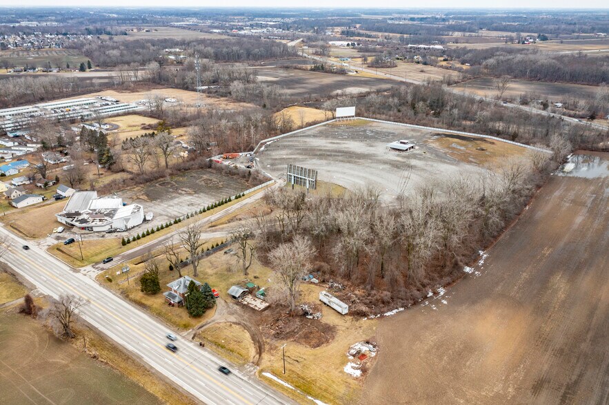 More Photos Of 6501 N Monroe St, Monroe Movie Theatre For Sale