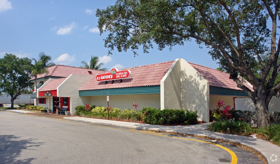 More Photos Of 8924 N Military Trl, West Palm Beach Unknown For Lease