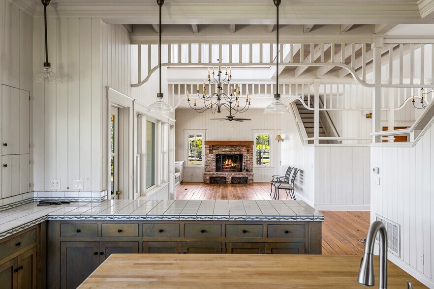 More Photos Of 13700 Rockpile Rd, Geyserville Land For Sale