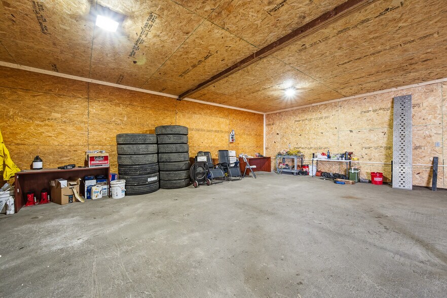 More Photos Of 1319 Tile Factory Ln, Louisville Land For Lease