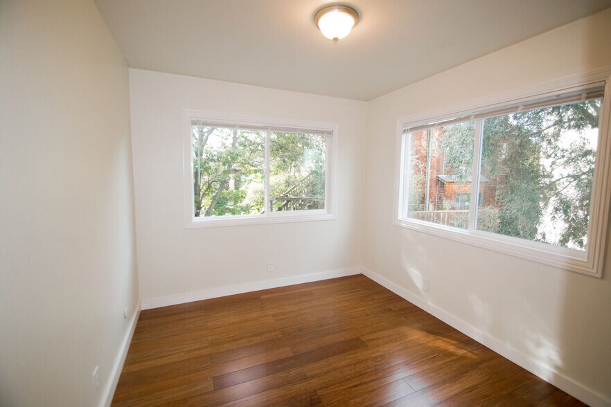 More Photos Of 2210-2212 Ward St, Berkeley Apartments For Sale