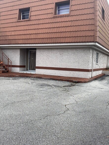 More Photos Of 255 Fortenberry Rd, Merritt Island Medical For Sale