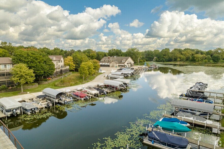 More Photos Of 99 Kazimour Dr, Port Barrington Marina For Lease