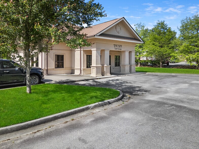 Primary Photo Of 119 Southern Blvd, Savannah Office For Sale