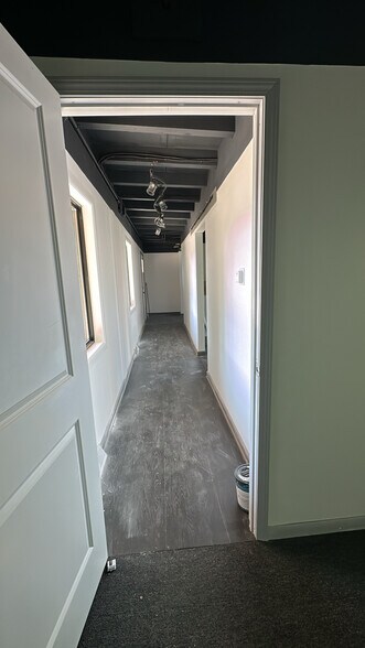 More Photos Of 2108 W 75th St, Prairie Village Medical For Lease