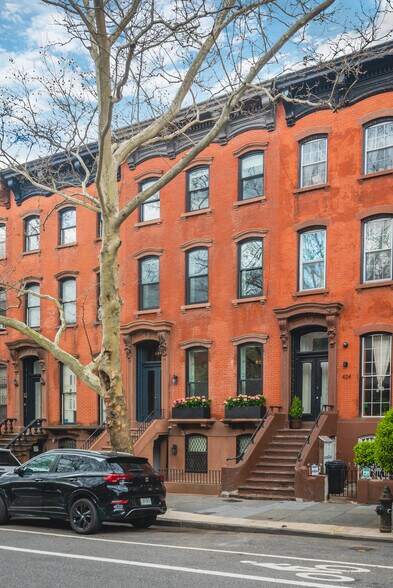 More Photos Of 426 Clermont Ave, Brooklyn Apartments For Sale