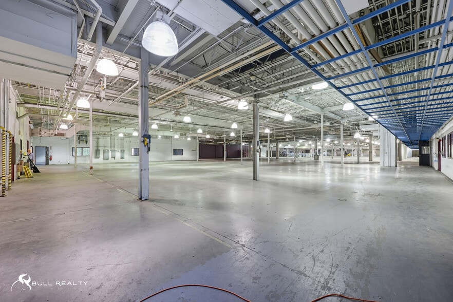 More Photos Of 458 Whitfield St, Fayetteville Manufacturing For Lease