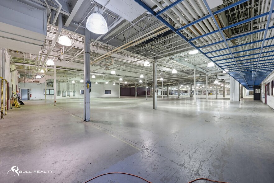 More Photos Of 458 Whitfield St, Fayetteville Manufacturing For Lease