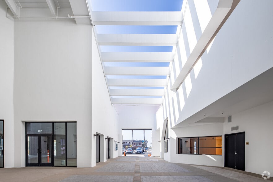 Photo of 2nd Floor Ste 16400-219