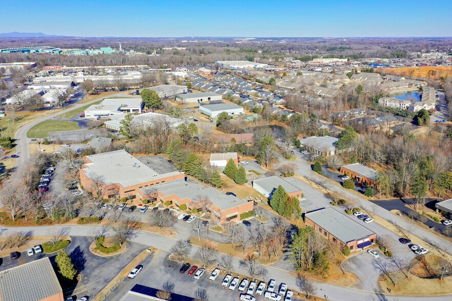 More Photos Of 111 Smith Hines Rd, Greenville Research And Development For Lease
