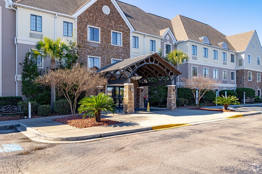 More Photos Of 303 Fantasy Harbour Blvd, Myrtle Beach Hotel For Sale
