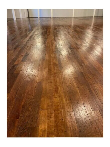 More Photos Of 2206 W Main St, Clarksville General Retail For Sale