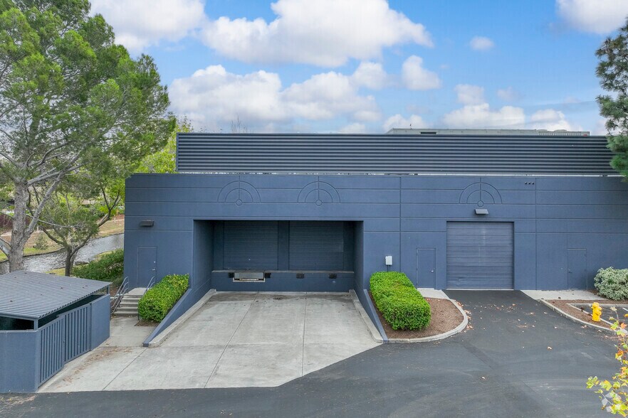 More Photos Of 47200 Bayside Pky, Fremont Flex For Sale