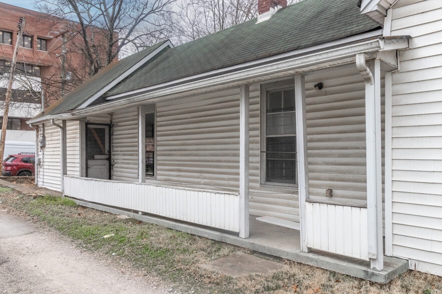 More Photos Of 1806 Meharry Blvd, Nashville Apartments For Sale