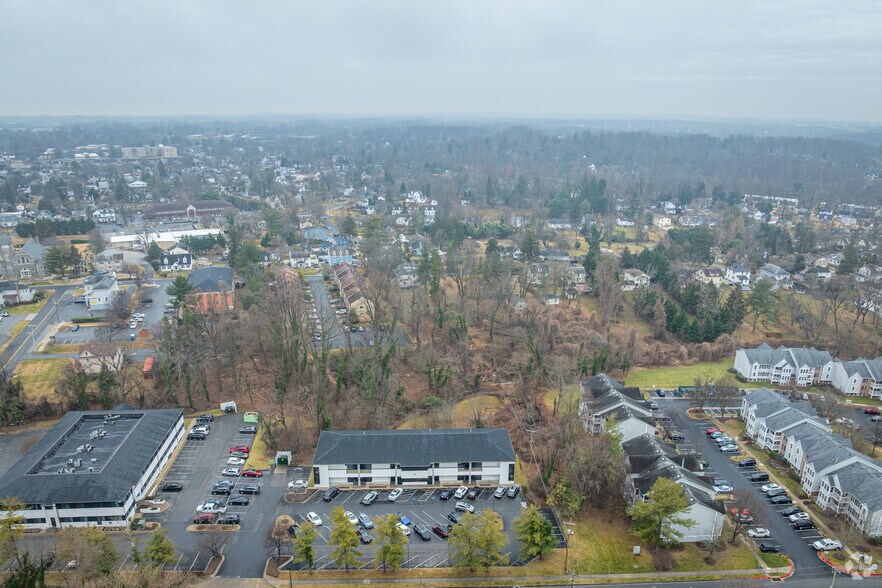 More Photos Of 1314 Bedford Ave, Pikesville Unknown For Lease