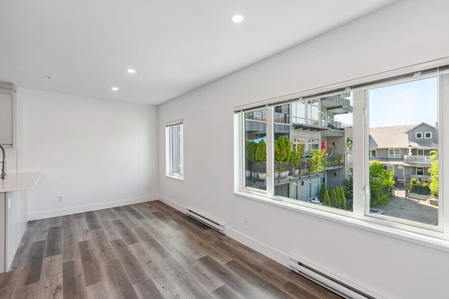 More Photos Of 1635 Marine Dr, North Vancouver Multifamily For Sale