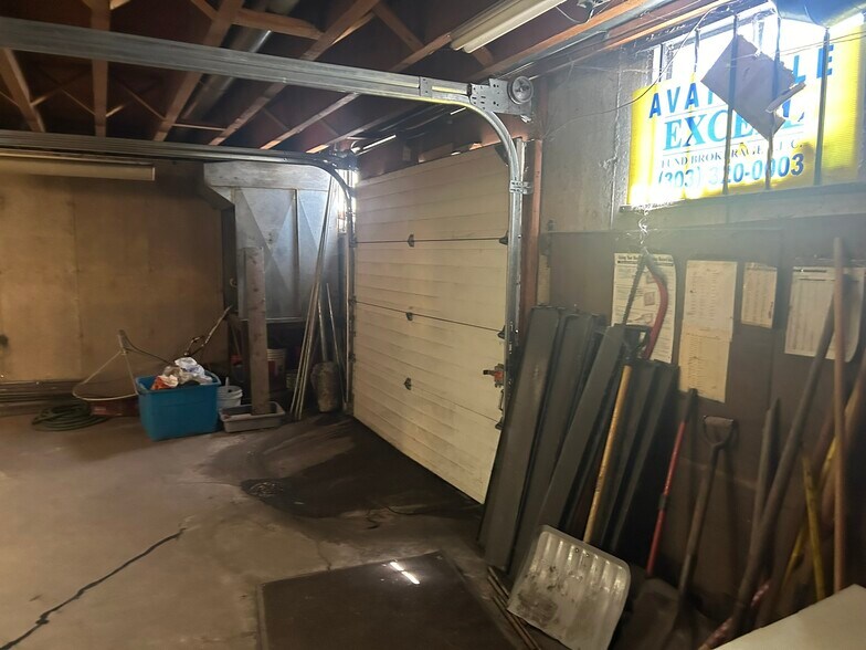 More Photos Of 420 S Federal Blvd, Denver Office For Sale