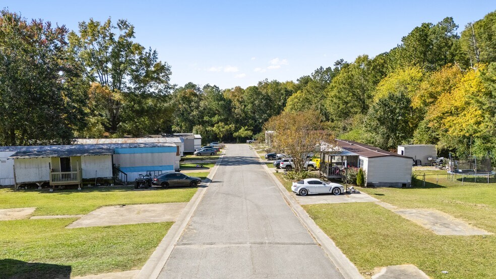 More Photos Of 2926 Una St, Birmingham Manufactured Housing Mobile Home Park For Sale